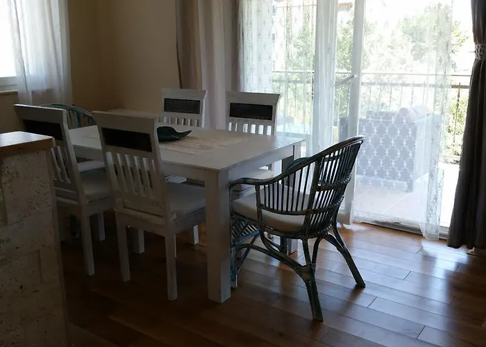 Rustic 비오그라드나모루