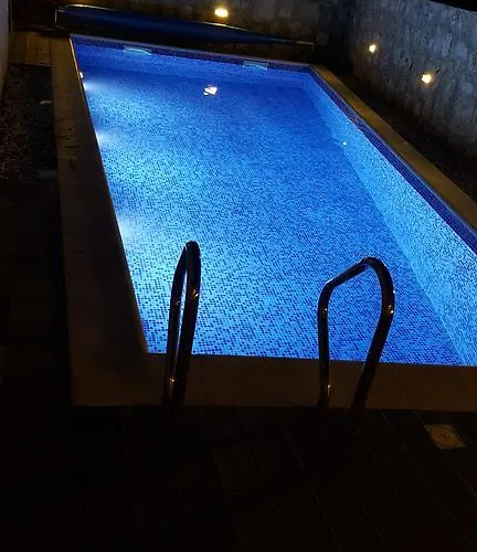 Rustic * 비오그라드나모루