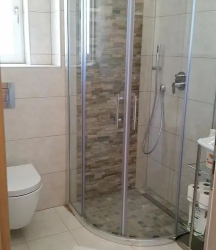 Rustic ビオグラード・ナ・モル